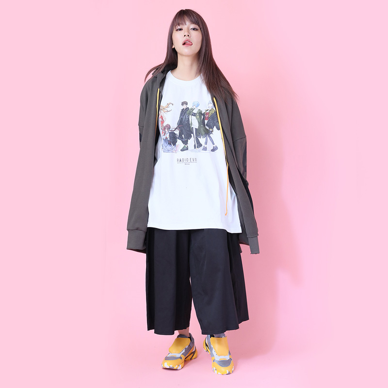 RADIO EVA 688 RADIO EVA Illustration T-Shirt (Mai Yoneyama