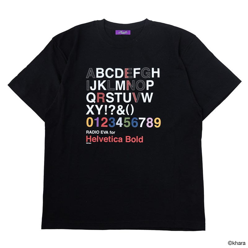 RADIO EVA A358 Helvetica T-Shirt α/BLACK